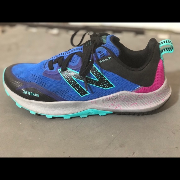 New Balance Women's Dynasoft Nitrel V4 Running Trainers - Picture 3 of 5